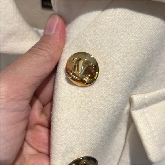 AUTHENTIC LOUIS VUITTON CASHMERE AND SILK COAT… CREAM COLORED. - Picture 4 of 9